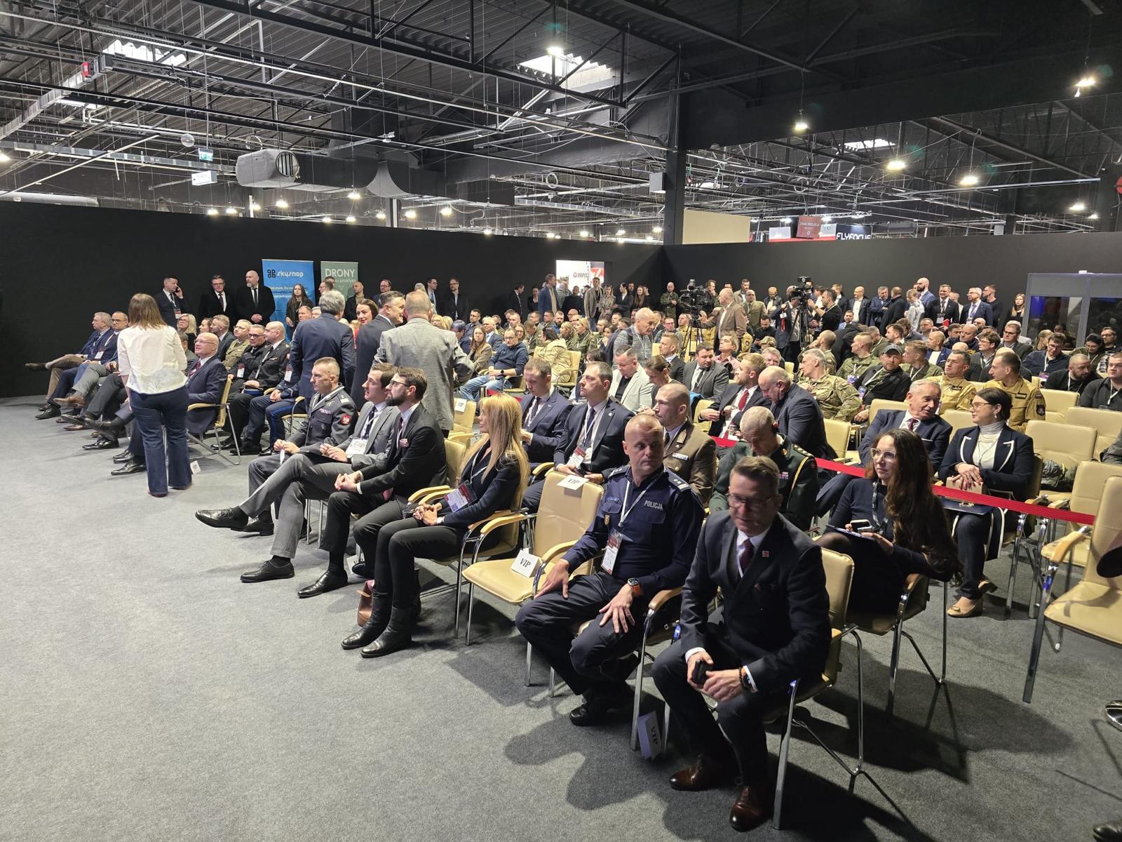 Targi Drone World Expo 2026 - Konferencja Drone Industry Summit by Polish Chamber of Unmanned Systems