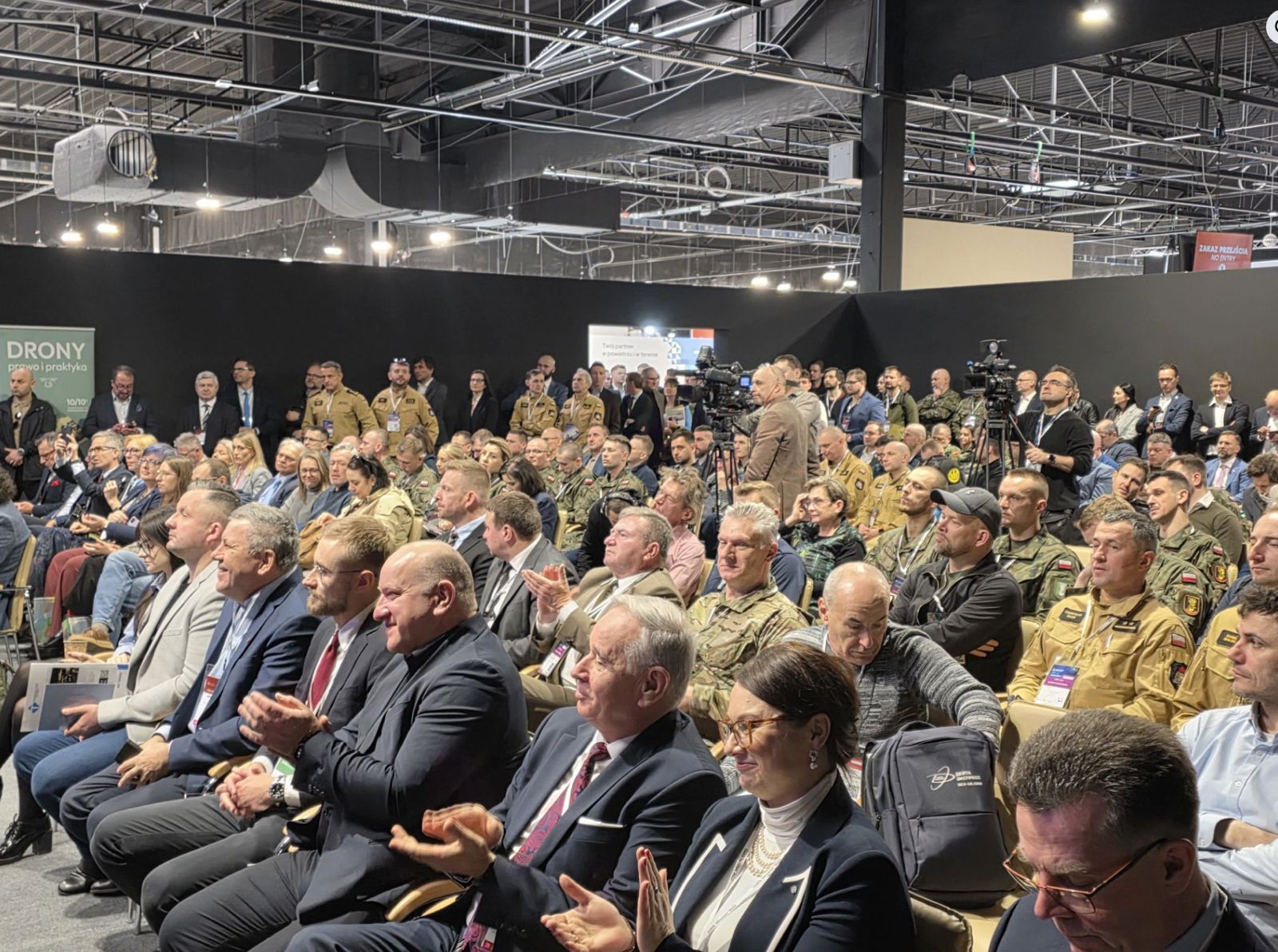 Targi Drone World Expo 2026 - Konferencja Drone Industry Summit by Polish Chamber of Unmanned Systems